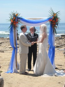 Stephanie & Mark’s Crystal Cove Beach Wedding…
