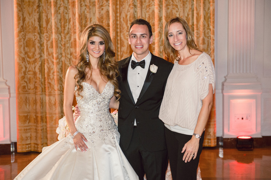 View More: http://mikecolon.pass.us/ariana--jeremy-wedding